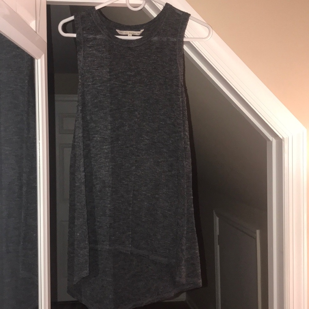 Light weight tank top sweater